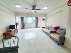 Blk 230 Hougang Avenue 1 (Hougang), HDB Executive #543226351